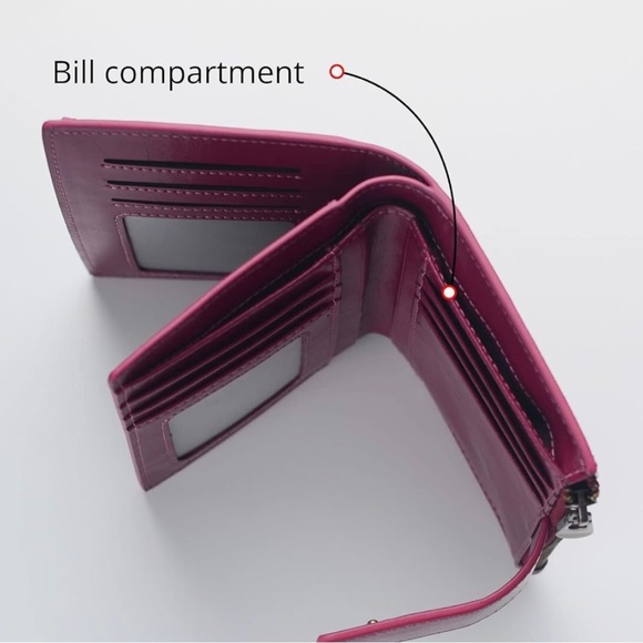 Women's Small Leather RFID Bifold Wallet - Picture 6 of 9